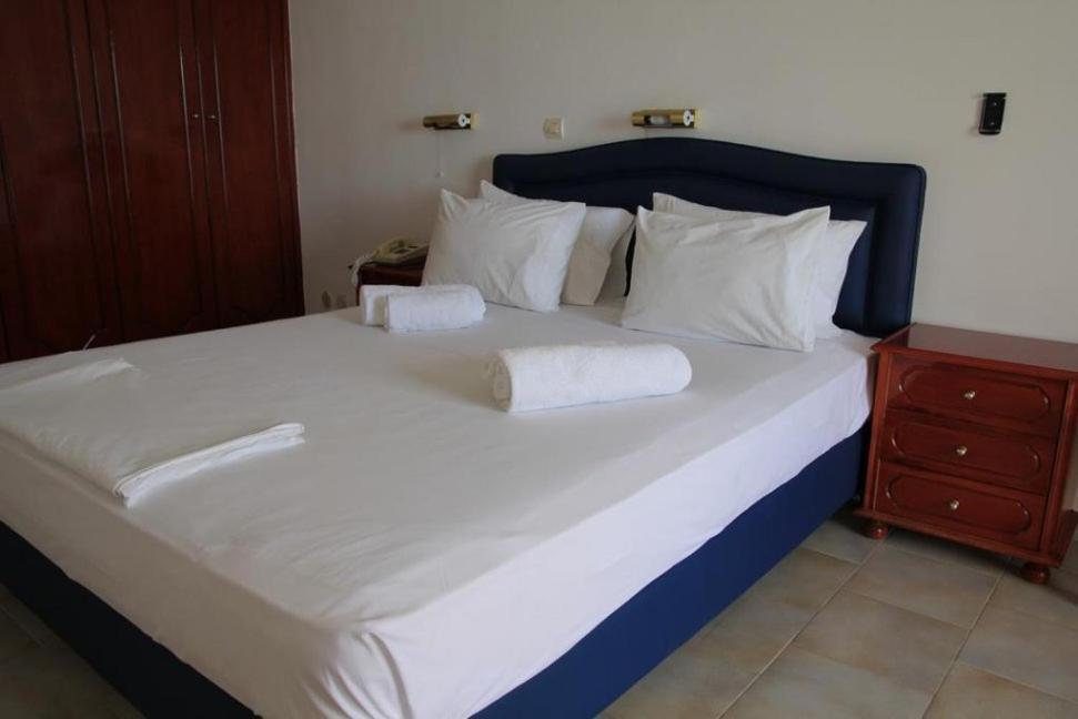 Mediterranean Hotel Karpathos Luaran gambar